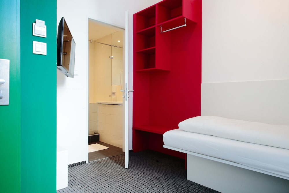STANDARD, TWIN BEDS