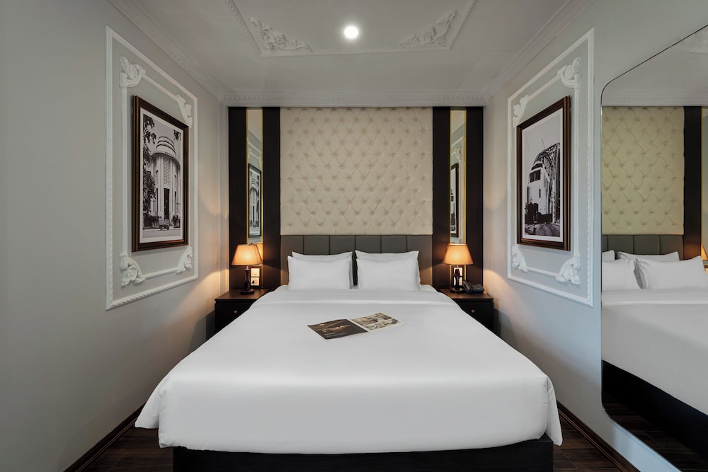 SUPERIOR, DOUBLE BED