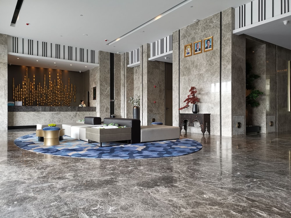 Tian Yi International Hotel 8/50