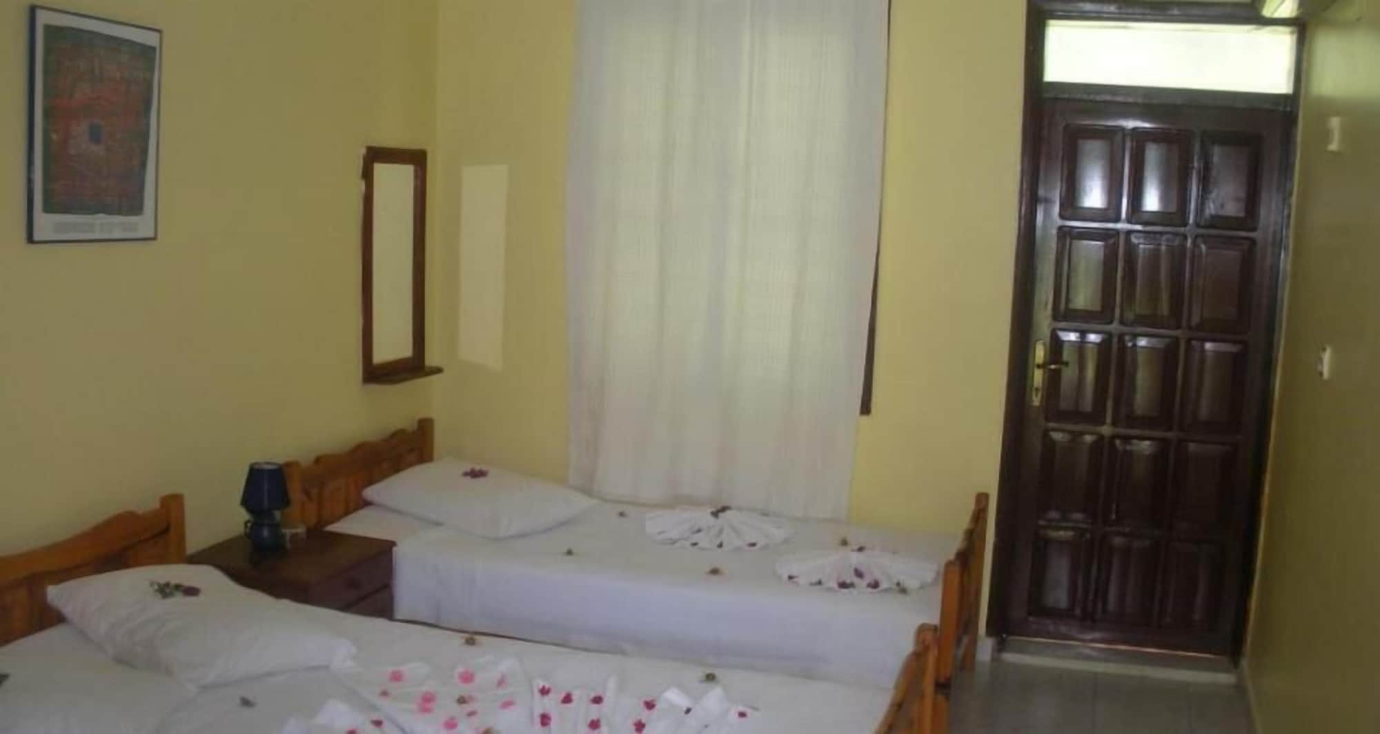 STANDARD, TWIN BEDS