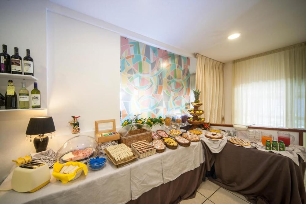 Hotel Taormina 18/25