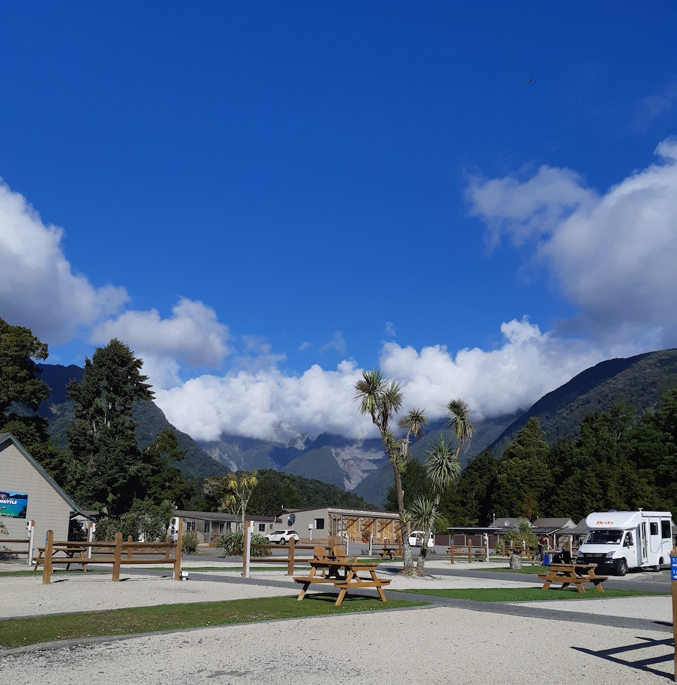 Fox Glacier Motel Holiday Park 41/50