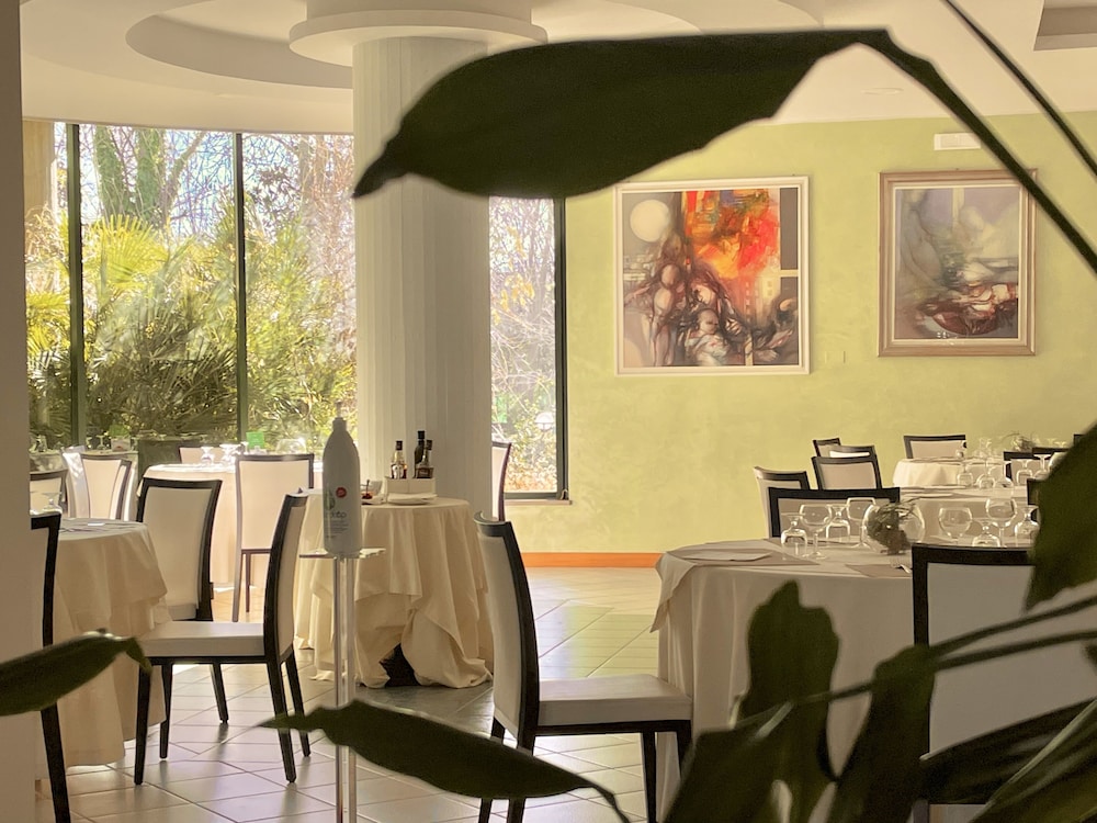 Hotel Meeting Santacroce 46/53