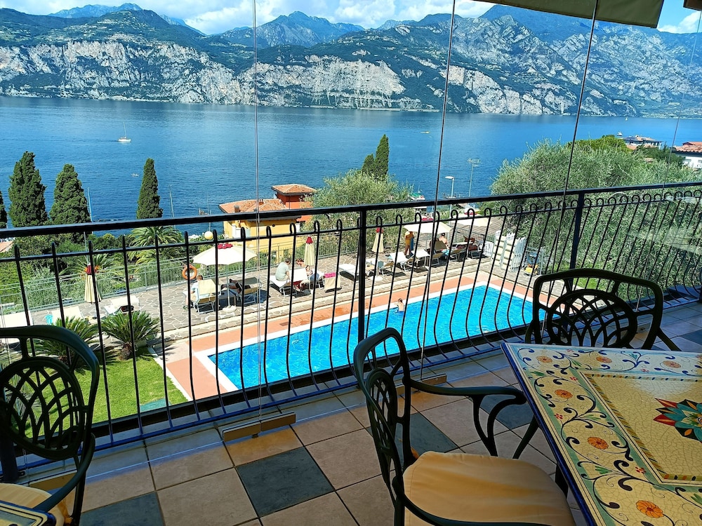 Hotel Capri 42/50