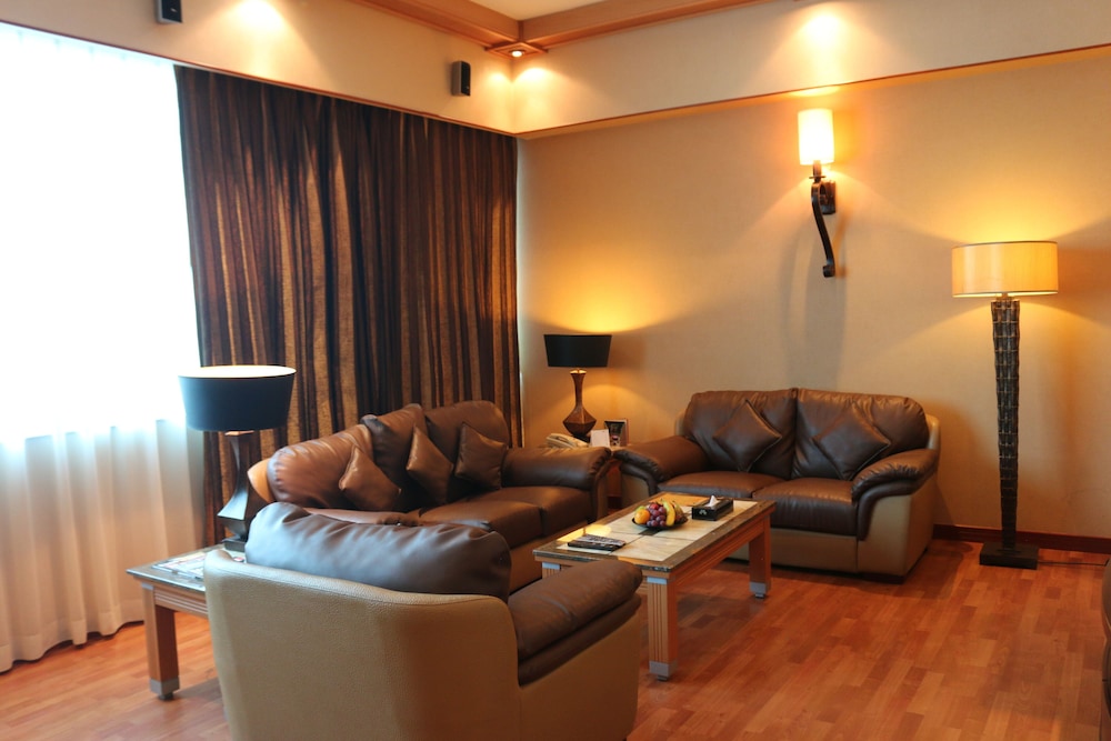 Elite Resort & Spa 53/73