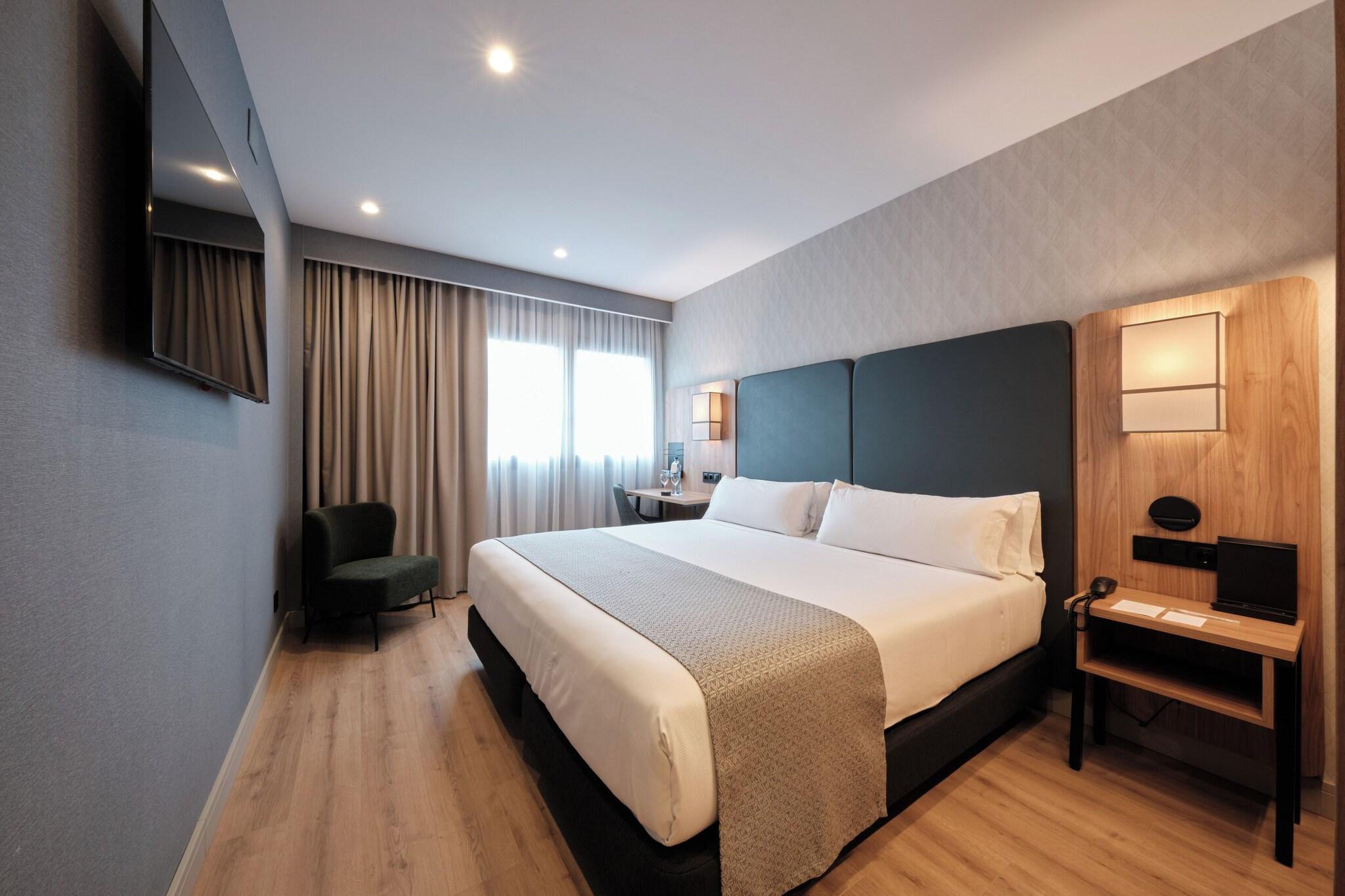 Premium, Double Bed