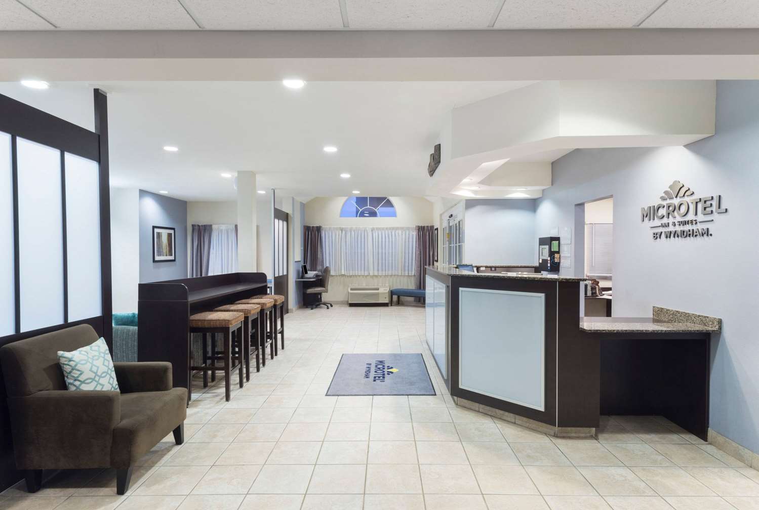 Microtel Inn And Suites Baton Rouge Airport 2/27