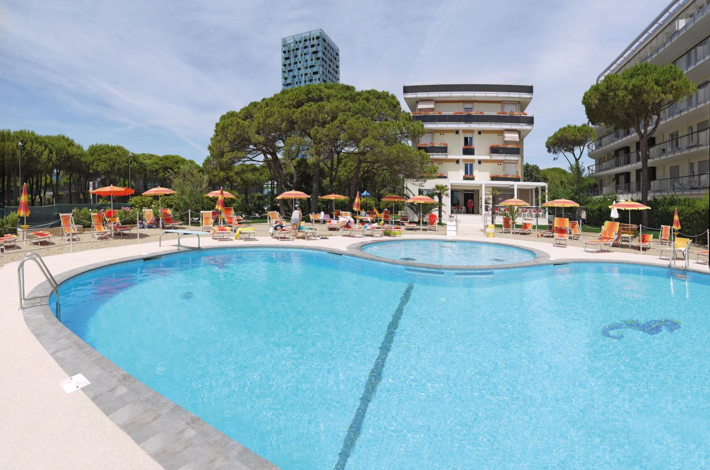 Hotel Bertha 23/50