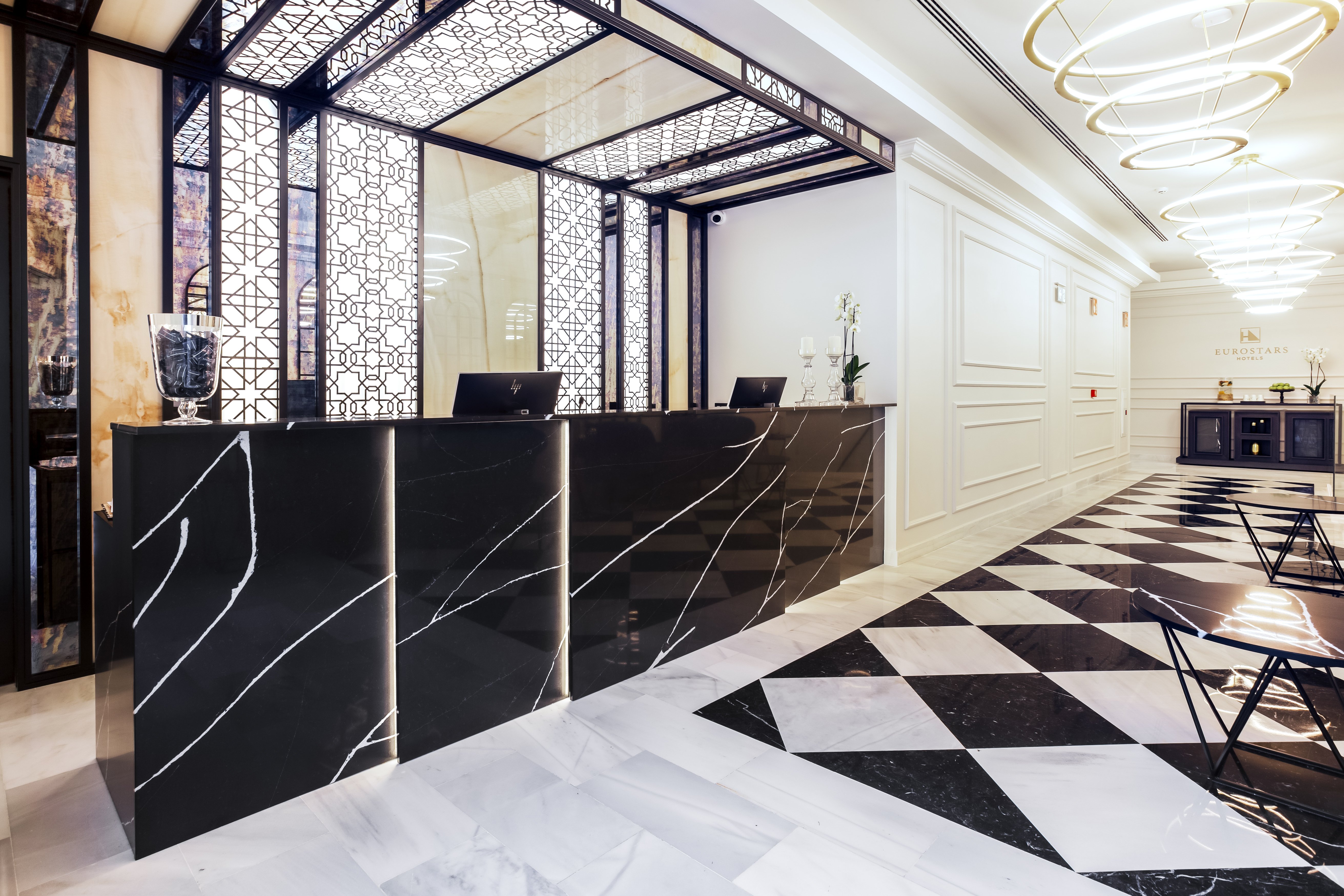 Eurostars Puerta Real 6/50