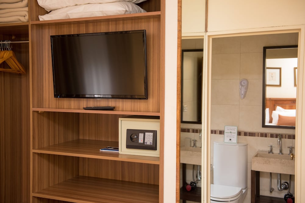 Hostal Del Bosque 19/62