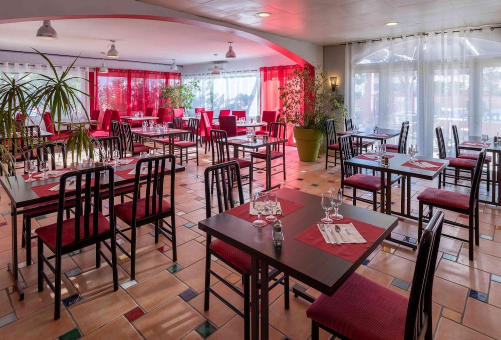 The Originals City Relax Otel Le Barcares 51/63