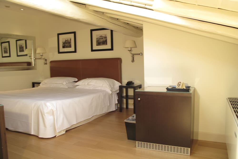 Albergo Santa Chiara Hotel Rome 18/49