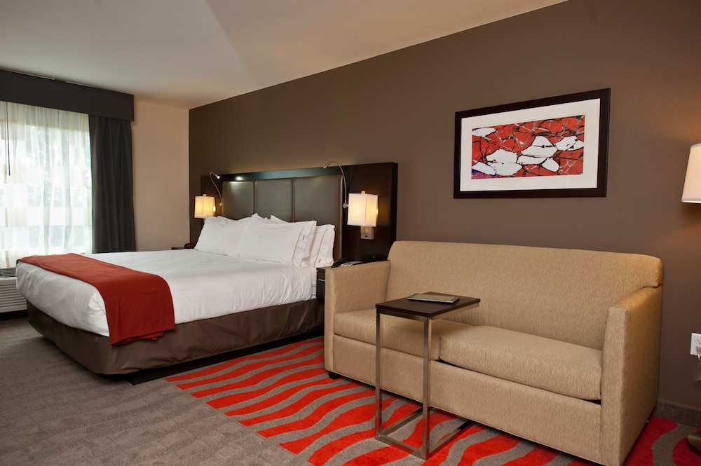 Holiday Inn Express Hotel Suites Columbus Easton 10/60
