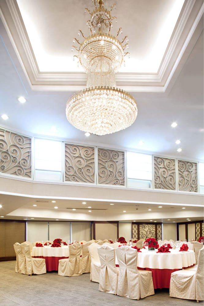 Rosedale Hotel And Suites 11/38