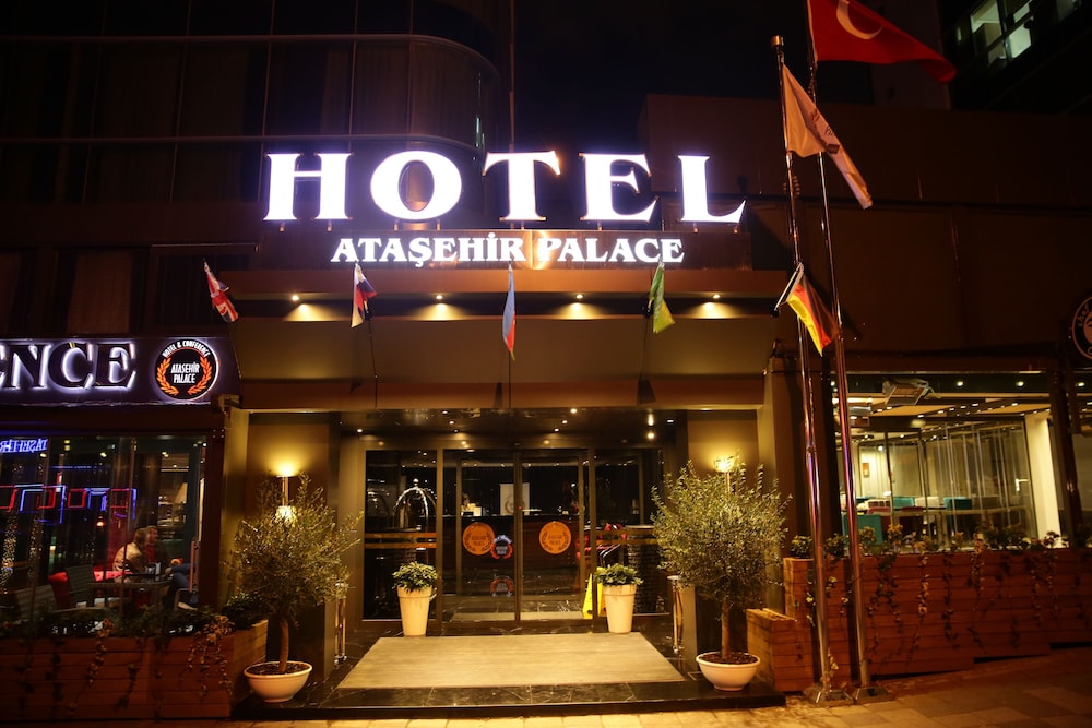 The Hera Platinum Hotel 1/50