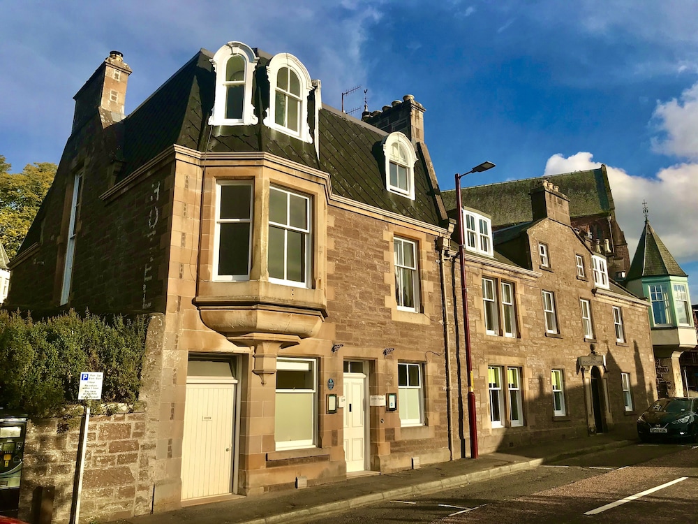 Leven House 1/46