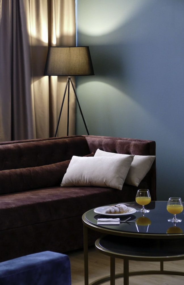 Vh Premier As Tirana Hotel 40/72