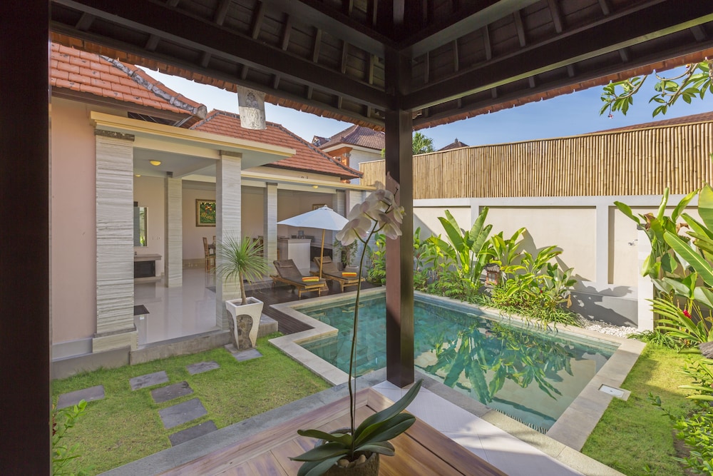 Kubal Villa 42/64