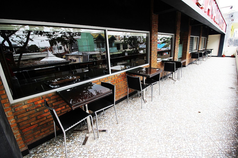Amaliun Hotel 6/64