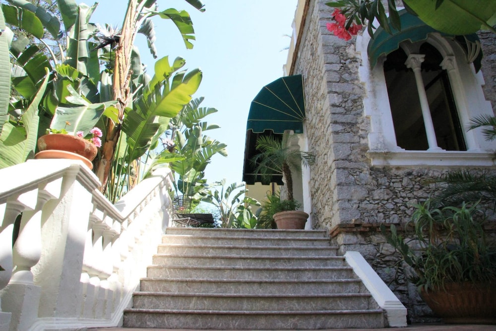 Hotel Baia Delle Sirene 3/80