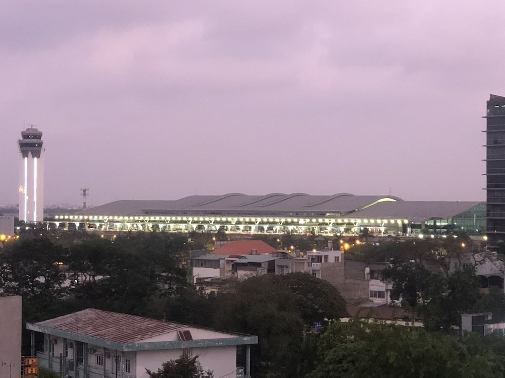 Victory Airport Hotel 41/48