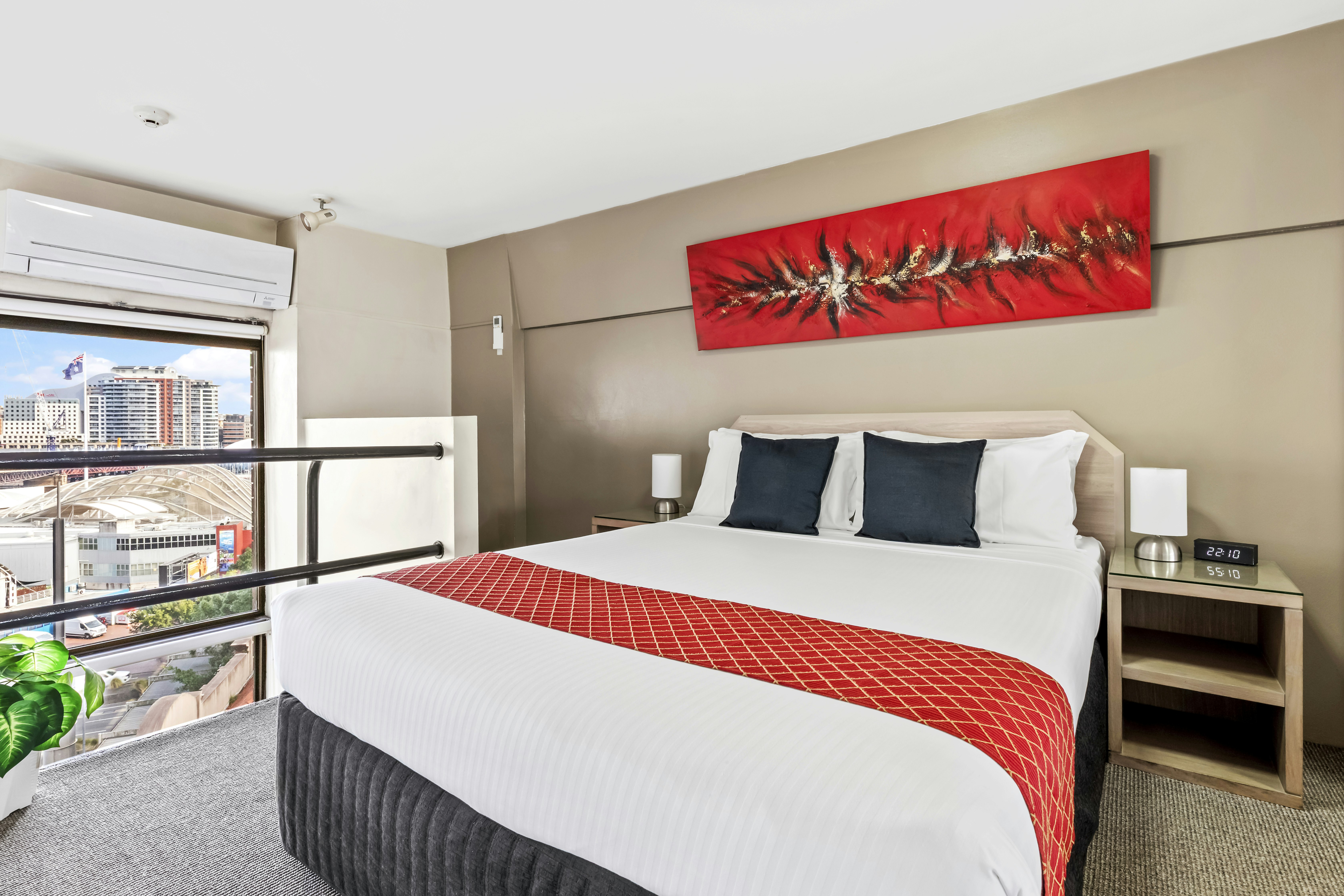 Metro Apartments On Darling Harbour Sydney 12/34