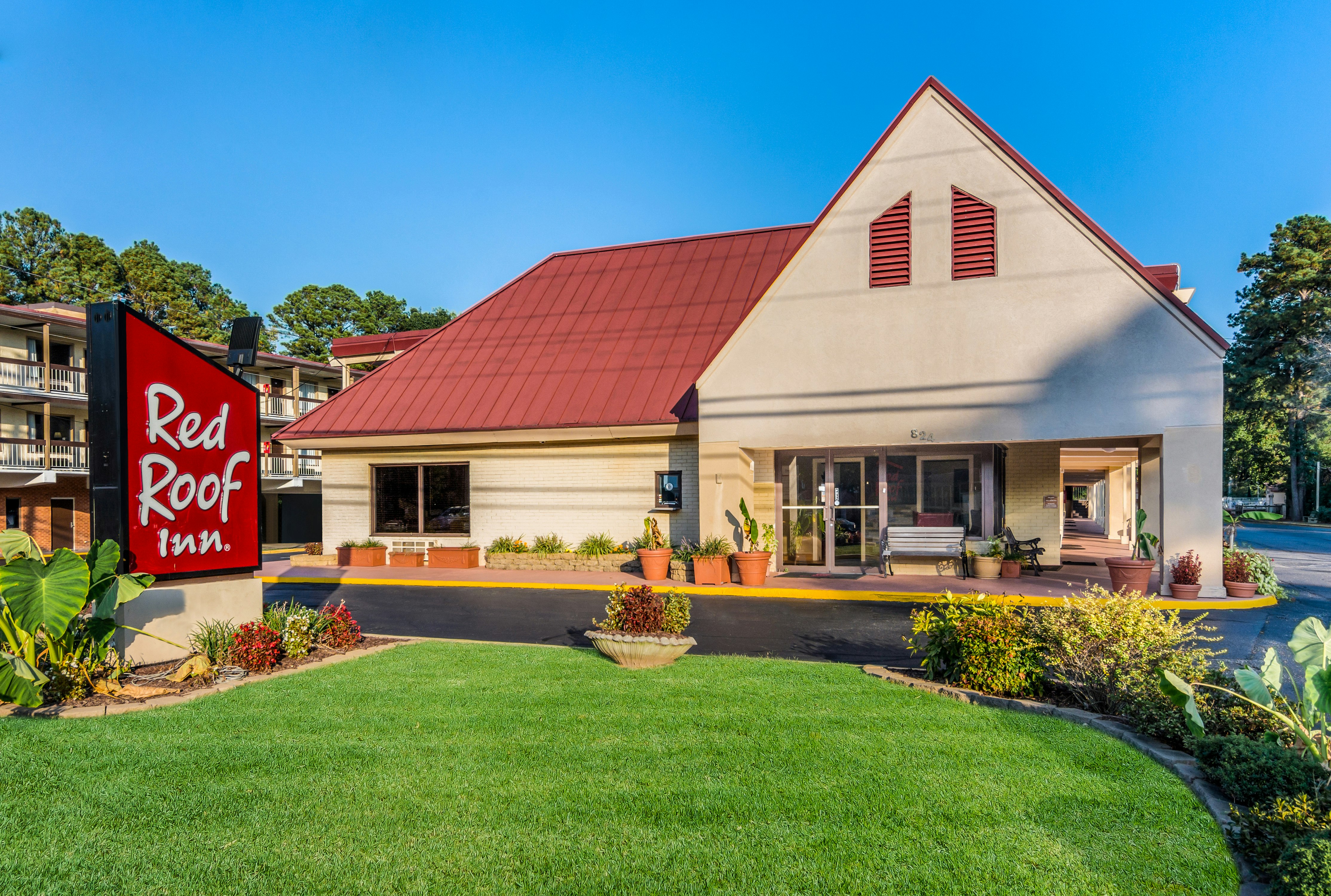 Red Roof Inn Williamsburg 46/48