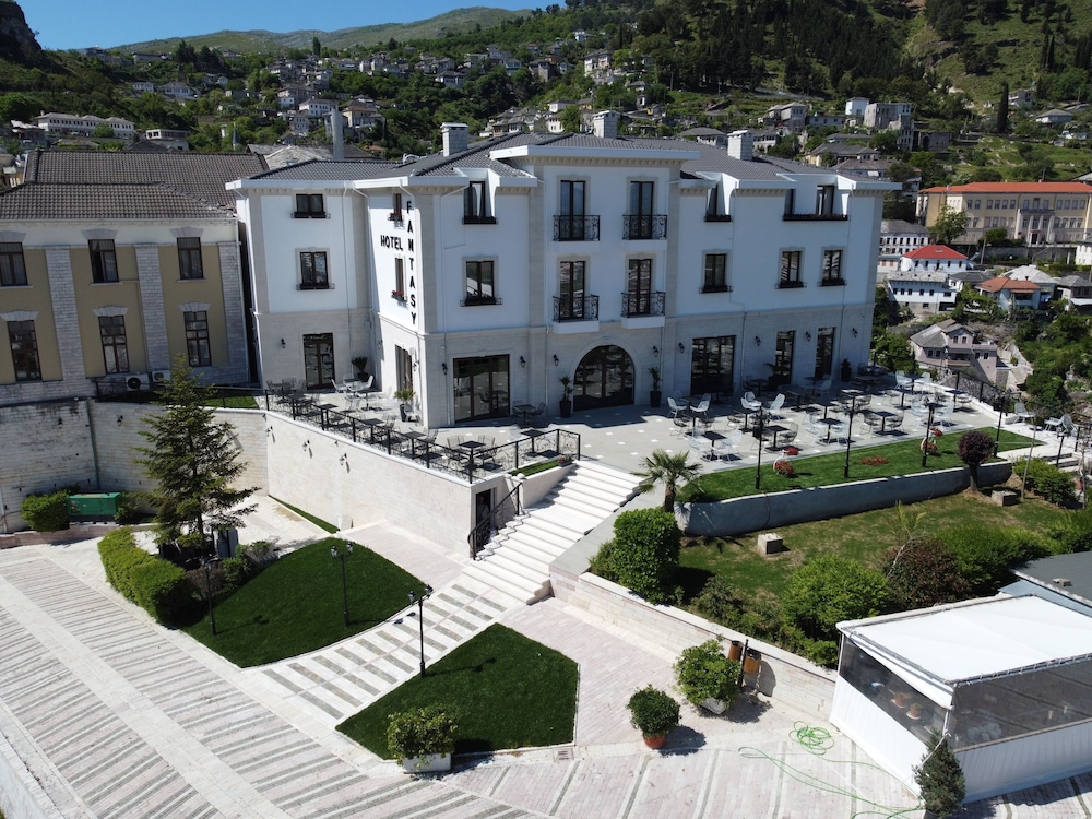 HOTEL FANTASY in GJIROKASTER