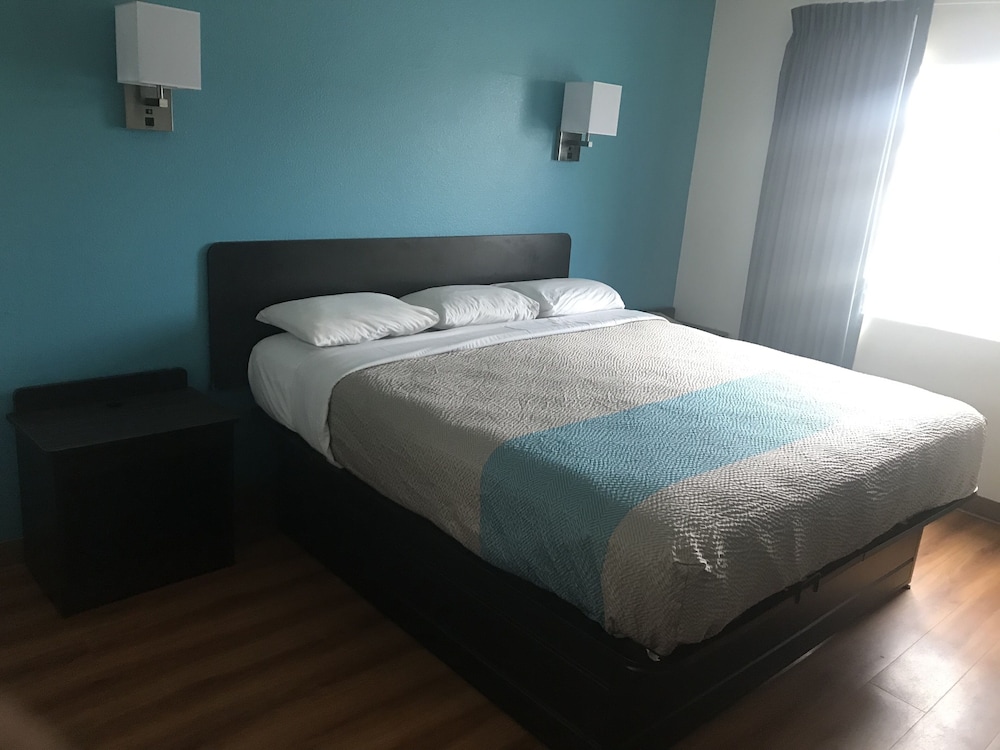 Motel6 Caseyville, IL 28/64