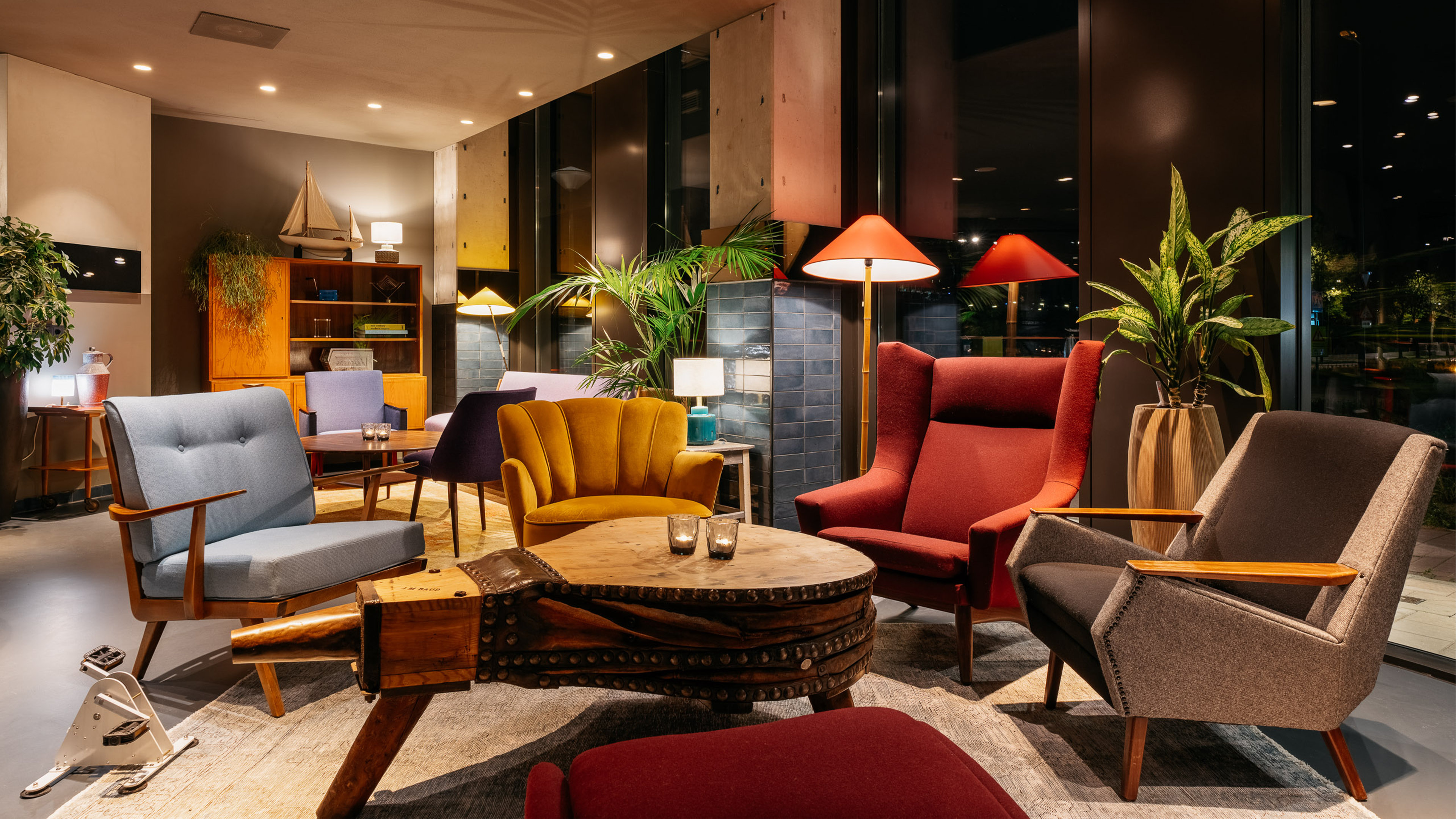 Ruby Emma Hotel & Bar 30/60