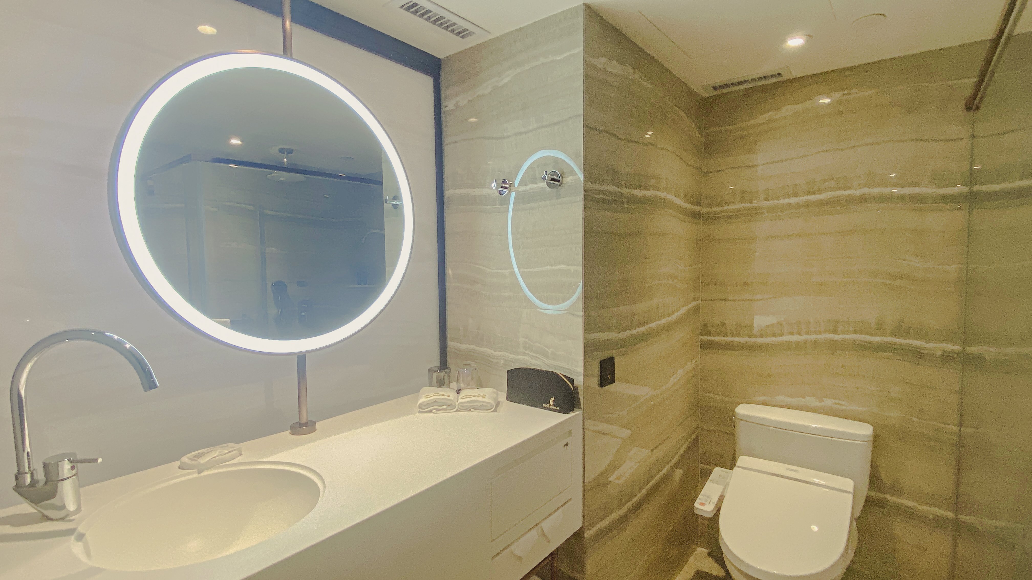 Oasis Avenue - A Gdh Hotel 52/54
