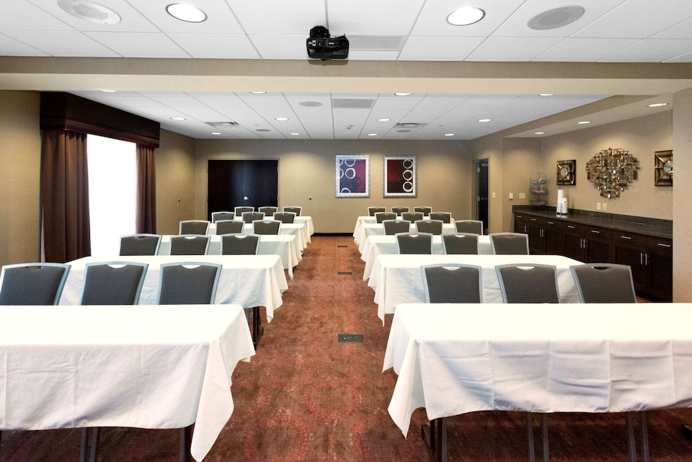 Hampton Inn Butler 36/40