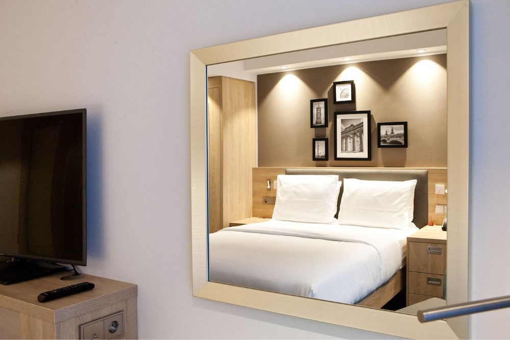 Hampton By Hilton Berlin City East Side Gallery 14/35