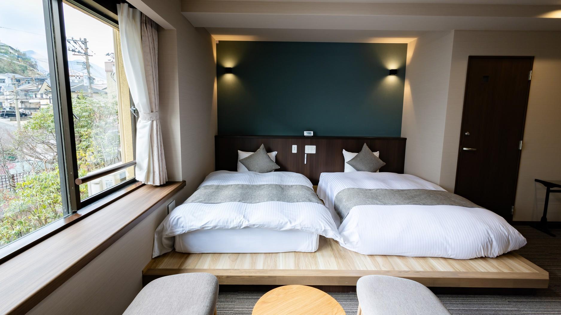غرفة قياسية ثلاثية