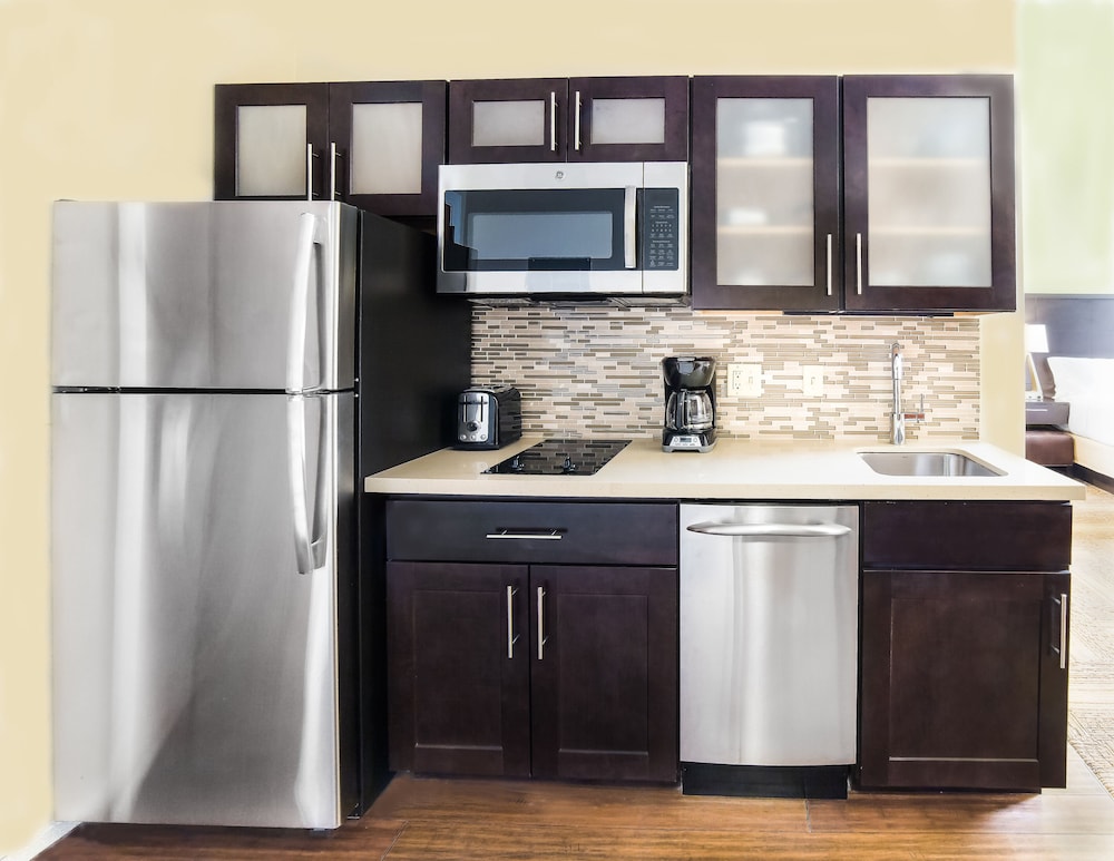 Staybridge Suites BALTIMORE INNER HARBOR 10/80