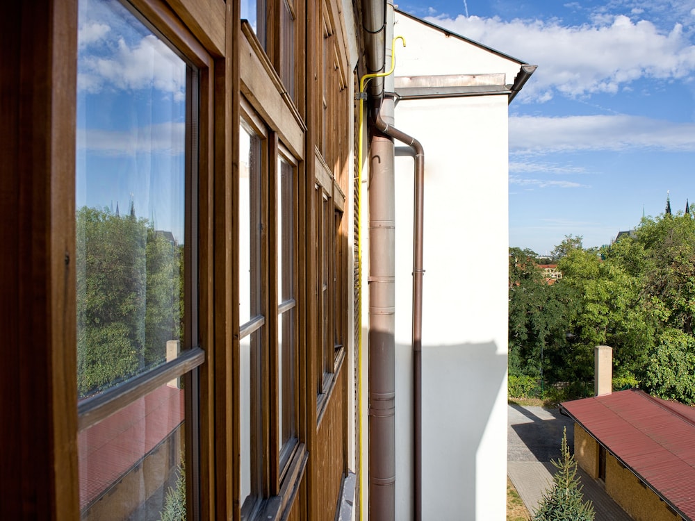 Ea Hotel Jeleni Dvur Prague Castle 47/53
