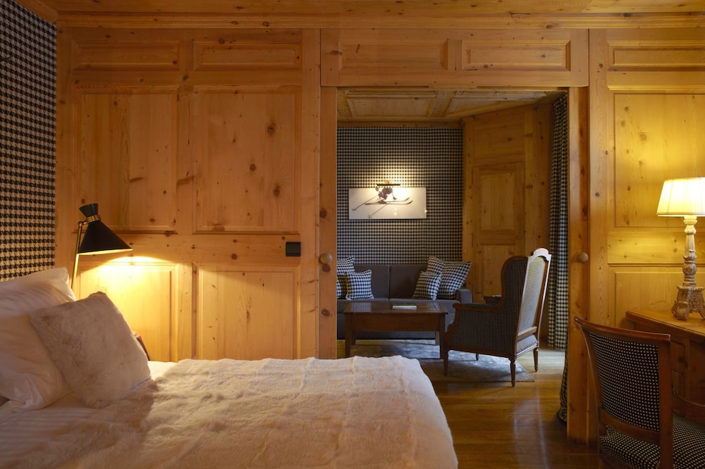 Hotel Mont Blanc 31/56