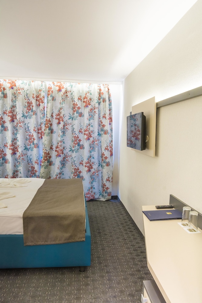 MPM Orel Hotel 28/50