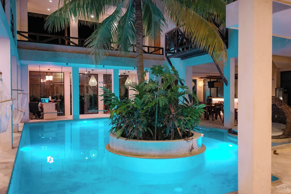 Joanza by OOL Hotels 46/50