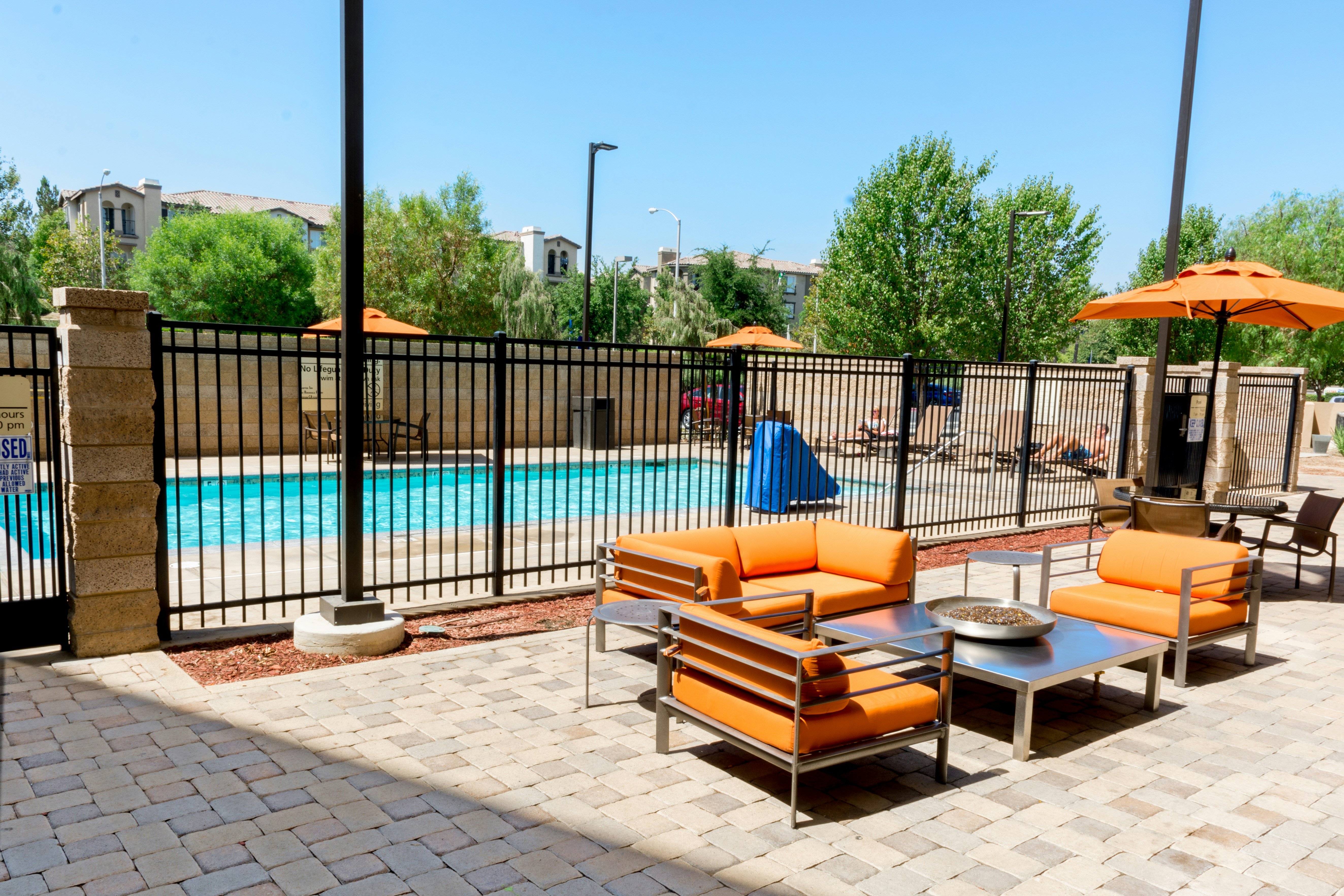 Hampton Inn Suites Riverside Corona East 58/66