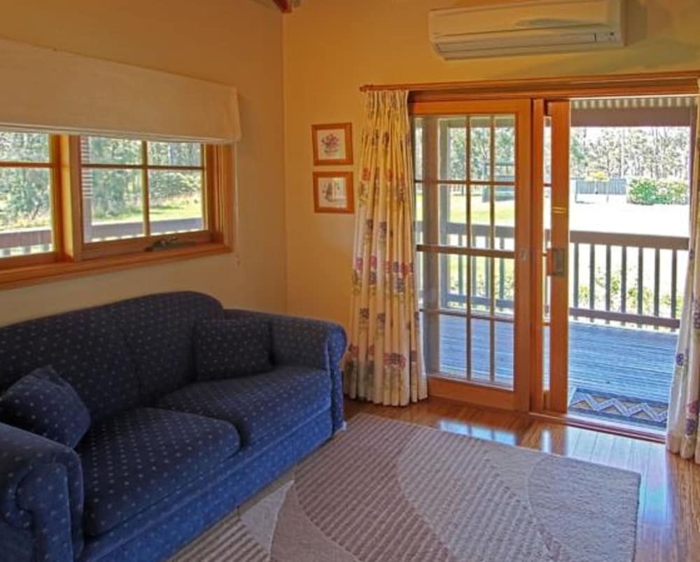 HERMITAGE LODGE 27/34