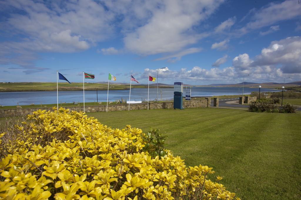 BROADHAVEN BAY HOTEL 24/25