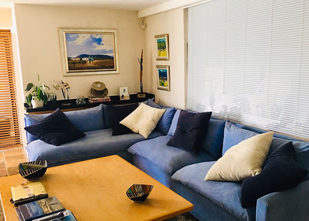 185 On Beach Boutique Suites And Apartments 30/44