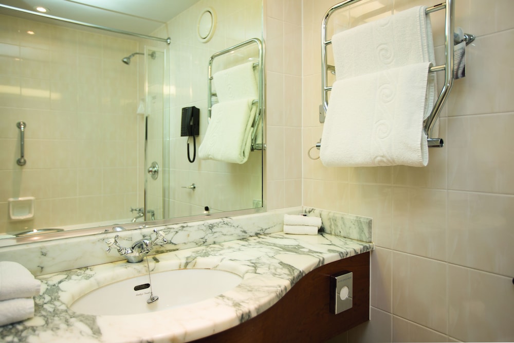 Kettering Park Hotel And Spa 47/50