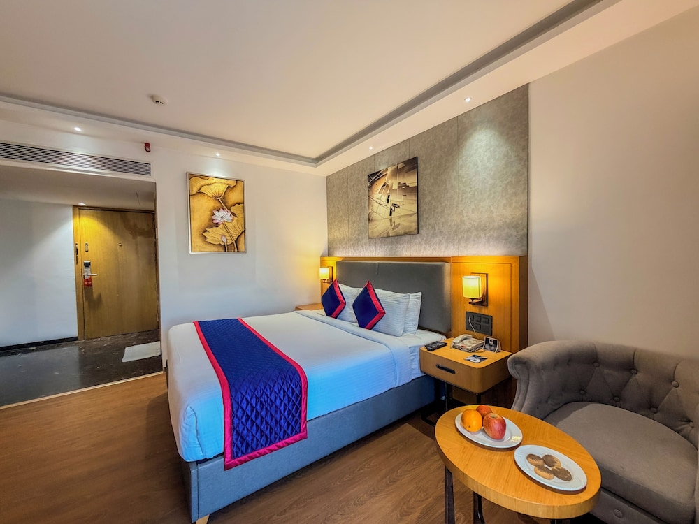 Zip by Spree Hotels Chakan 22/50