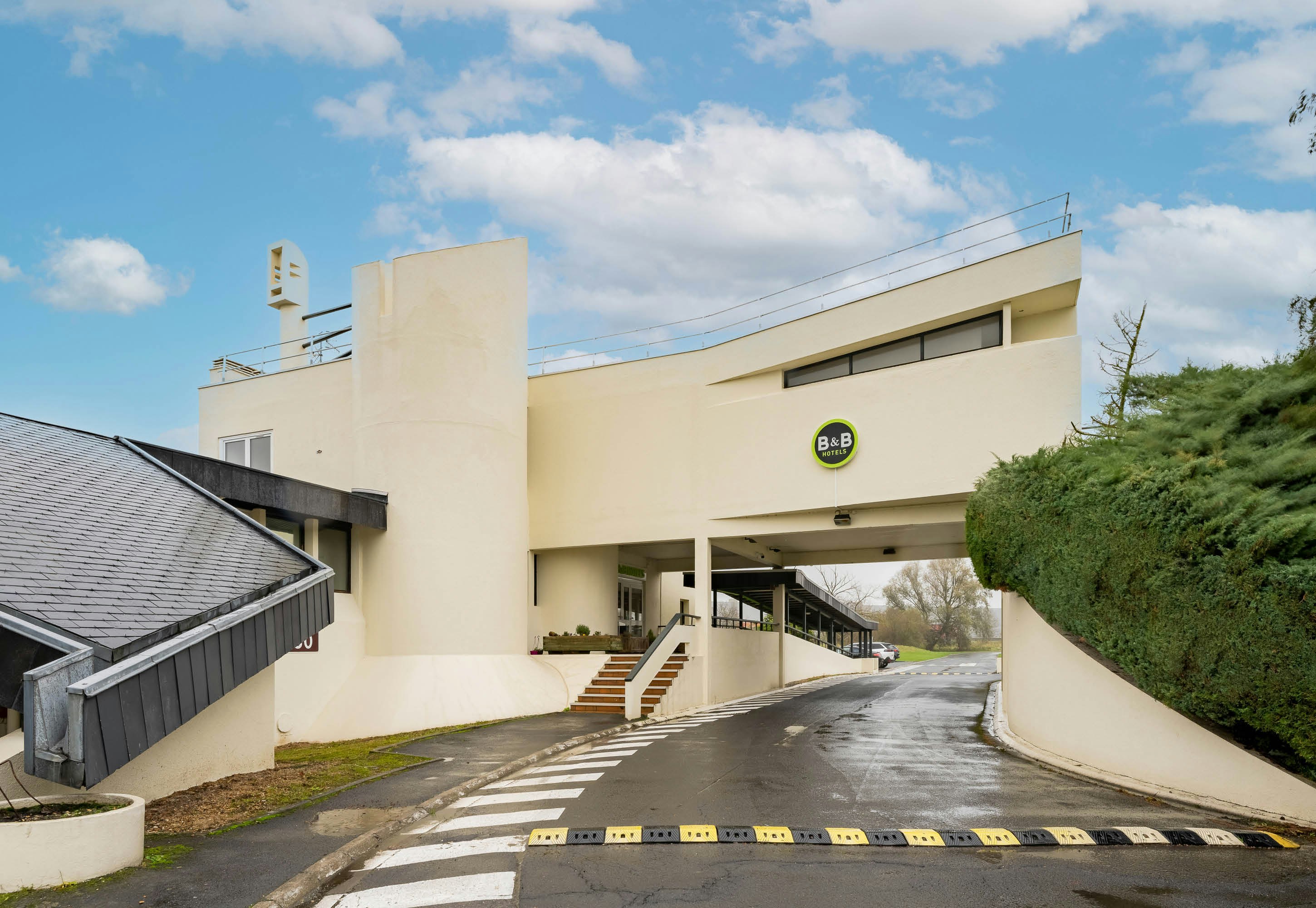 B&B HOTEL Valenciennes Sud 3 etoiles 42/46