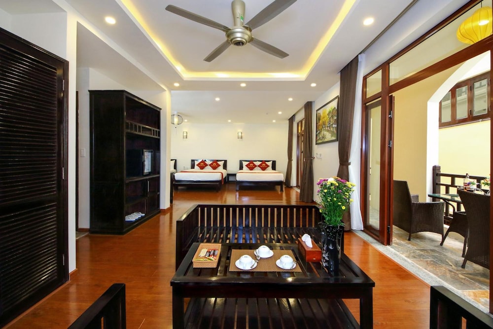 Little Town Villa photo5
