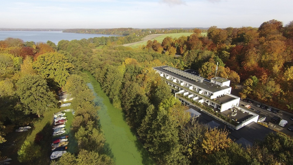 Sinatur Hotel Frederiksdal 43/49