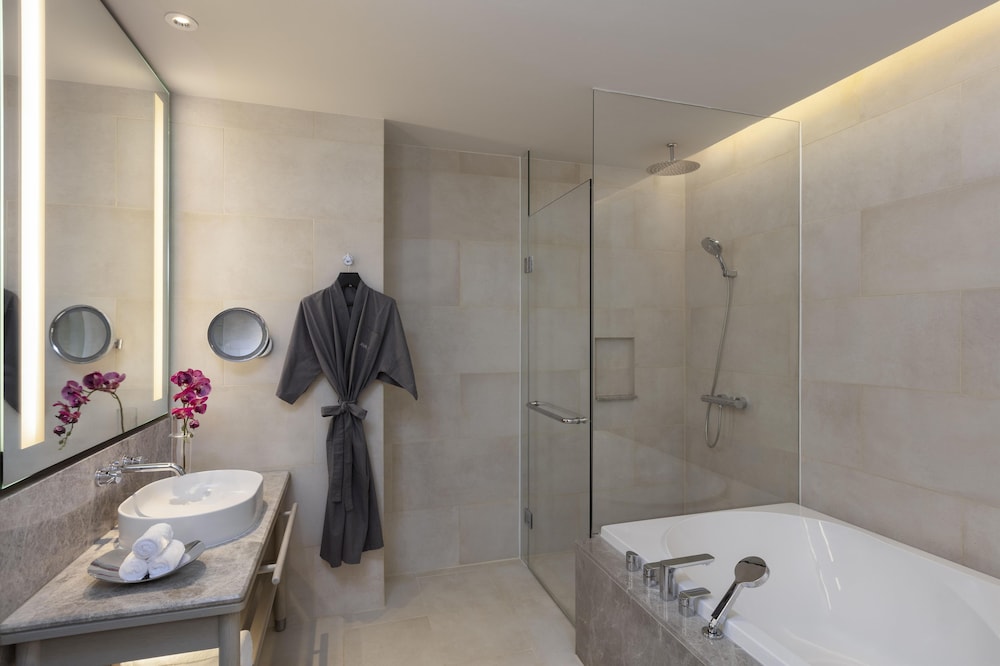 Avani Khao Lak Resort 67/68