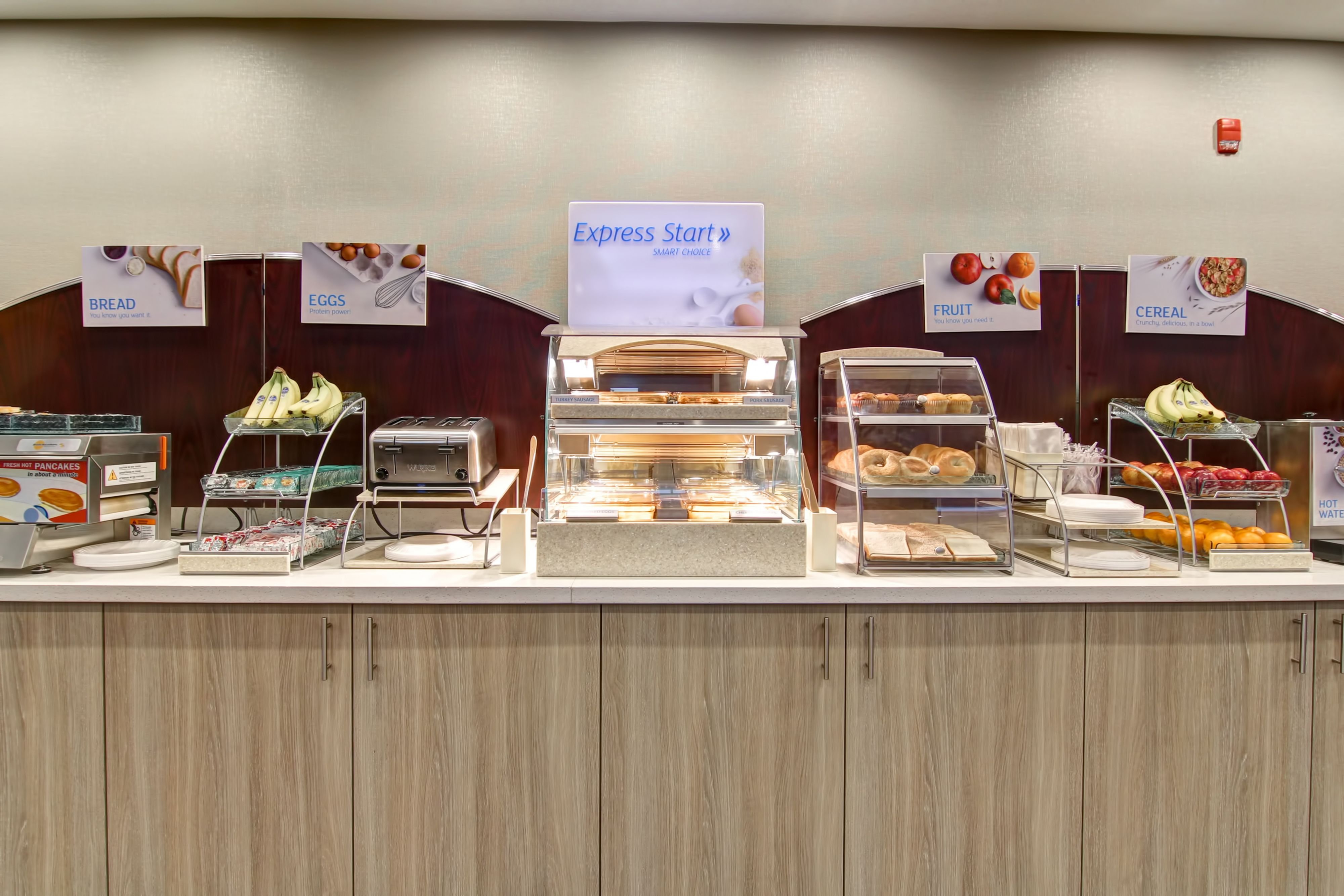 Holiday Inn Express Suites Oshawa Downtown Toronto Area 45/56